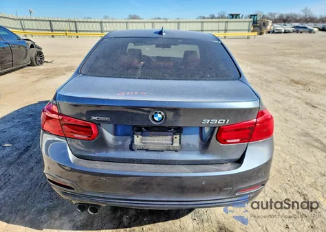 2017 BMW 330 Xi z USA, uszkodzony, nr VIN WBA8D9G37HNU65740